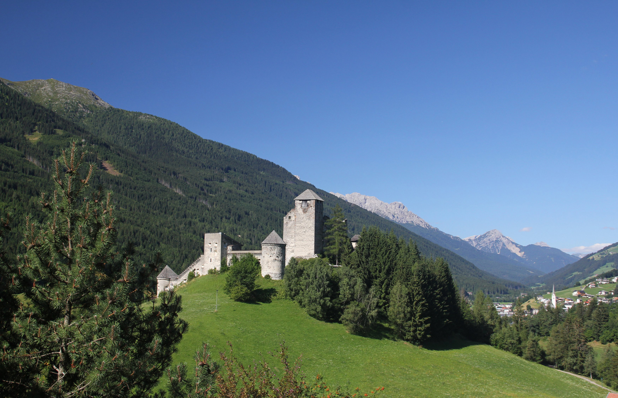 Info Burg Heinfels